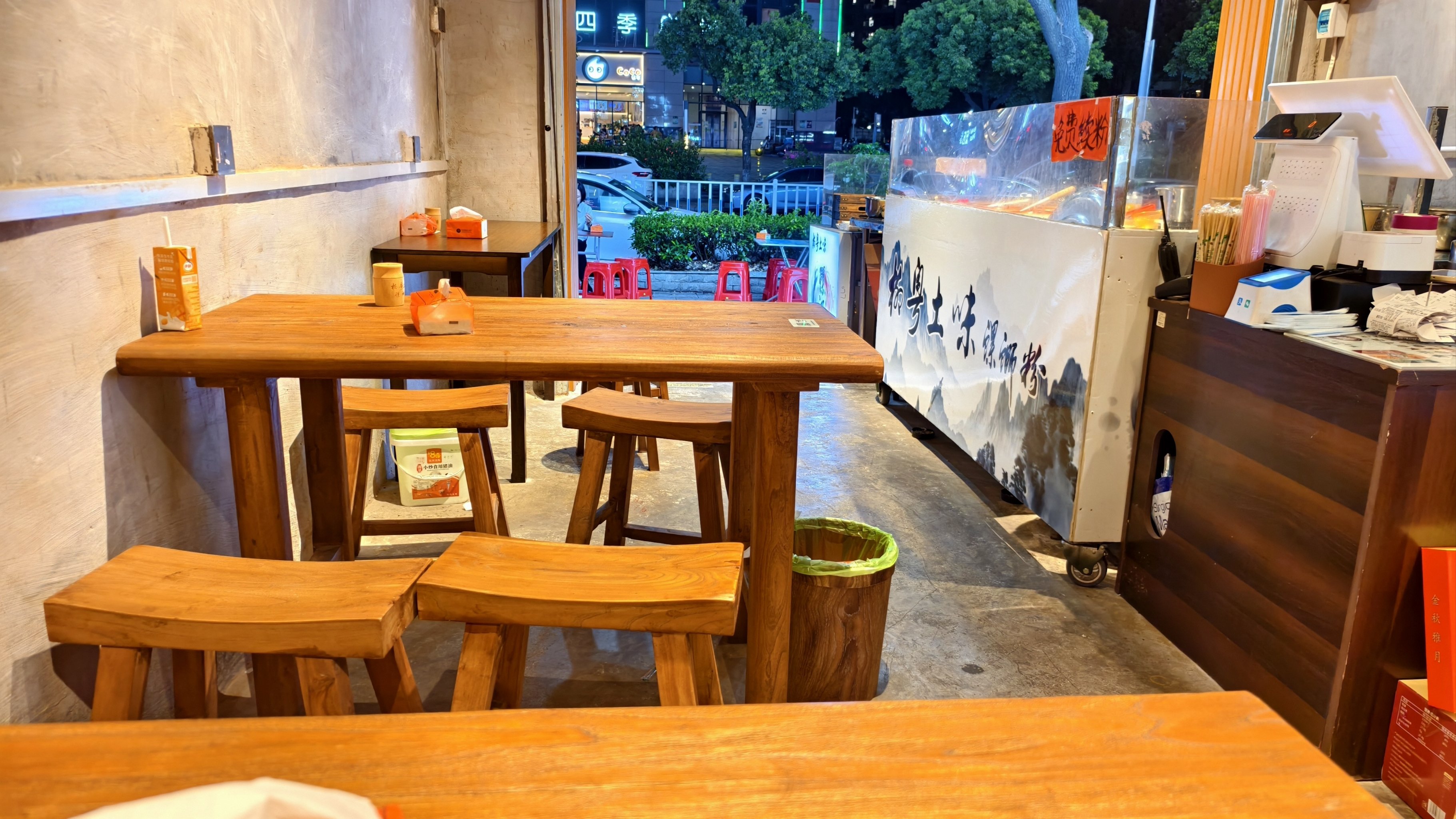 目前最好开的实体店小吃店有哪些(目前最好开的实体店小吃店有哪些呢)