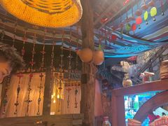 -老牌坊云南鱼豆花火锅(爱建店)