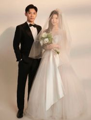 -易摄影婚纱摄影工作室