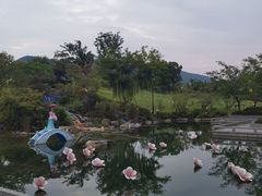 -雅达·阳羡溪山小镇中心