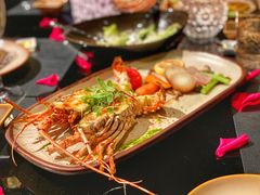 香焗龙虾配自制黑松露酱-上海苏宁宝丽嘉酒店·Cafe Bellagio西餐厅