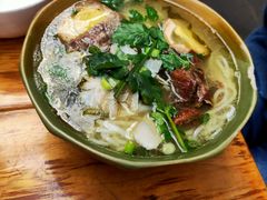 清汤全家福-全家福米线