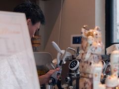 -Fridi Patisserie Cafe