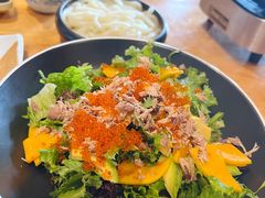 金枪鱼鳄梨蔬菜沙拉-村上一屋·亚洲菜融合小馆(南楼店)