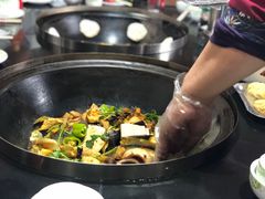 -缘福乡村铁锅炖民宿(八达岭店)