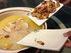 -野菌皇海景野生菌火锅(滨海大道店)