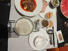 -红鼎豆捞·非遗鲍皇汤火锅(宝丰路店)