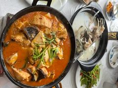 -万佛湖许老大铁锅鱼(黑金冠店)