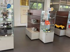 -上海可达汽车销售服务有限公司