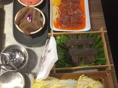 -尚尚仙·酸汤猪手·猪肚鸡火锅(华联万柳购物中心店)