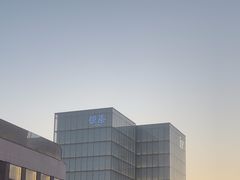 -杭州西湖银泰百货