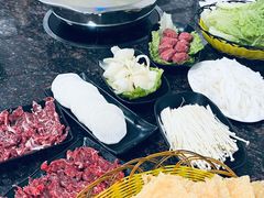 -山珍鲜牛肉火锅本地老字号(汕中老店)