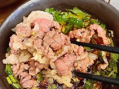 -天成·潮州牛肉脆肉鱼生蚝自助火锅
