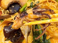 -大食代美食广场(上海中心店)