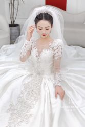 -艾朵婚纱