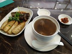-陆记鹅庄·潮汕菜·狮头鹅(大仟里店)