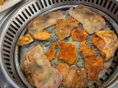 -集杰尚品海鲜烤肉火锅自助餐厅(经区九龙城店)