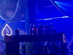 -赛博LIVE SHOW酒吧