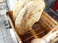 -荆楚任氏锅盔(紫阳路店)