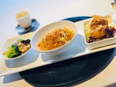 檀岛汁焗虾球-三号黄浦会Canton Table