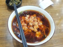 辣肉面-阿娘面馆