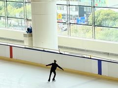 -世纪星滑冰俱乐部(万象城店)