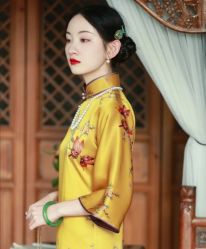 -租旗袍租礼服馆
