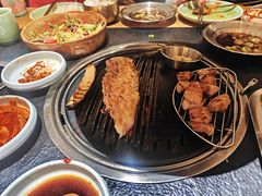 -黑豚黨韩国烤肉料理(悦然时光店)