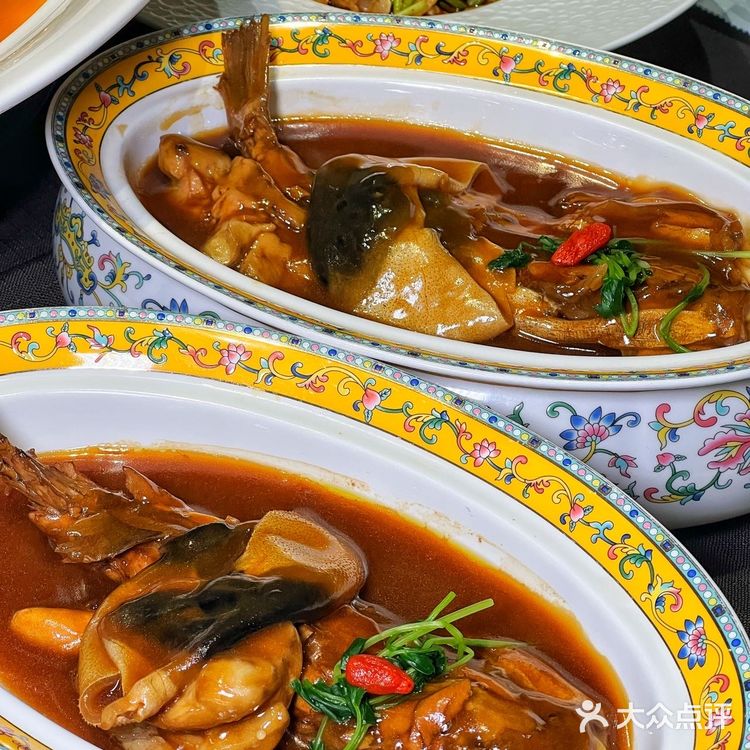 帝都人气榜单必须有肆月河豚的一席之位