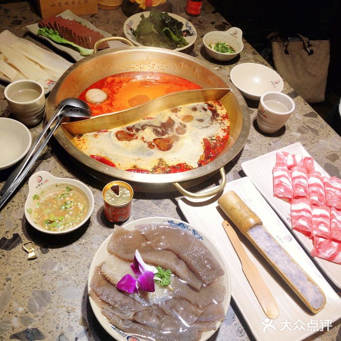 小龙坎火锅(总店)图片