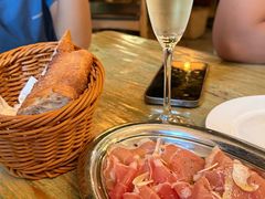 -羽深肉铺 Steak & Wine