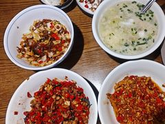 -八碗湘长沙市井菜(坡子街店)