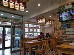 大堂-余丞记川渝面馆(云峰店)