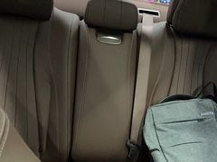 -上海星瀚奔驰4S店(红柳路店)