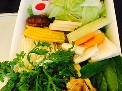 -小天鹅火锅·一线江景洪鼎旗舰店(洪崖洞店)