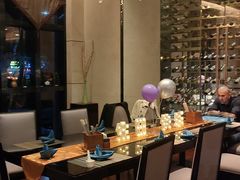 -广州万富希尔顿酒店·感趣自助餐厅·金秋蟹宴生蚝海鲜刺身烧烤