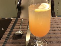-上海皇廷花园酒店·西餐厅·自助餐