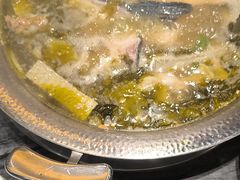 -老船舫·现做活鲜鱼馆(东郊记忆店)