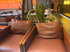 -洛缦音乐餐厅(工业展览馆万象城店)
