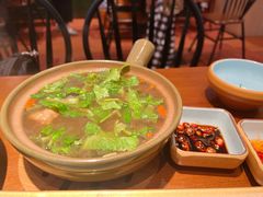 -马来西亚肉骨茶汤·招牌螃蟹·烧鸡·呷喱吧吧(海上世界店)
