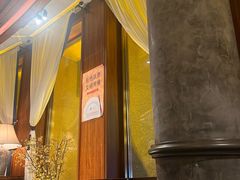 -八府香鸭·啫啫煲(华山路店)