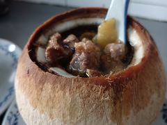 原只椰子炖走地鸡-達揚原味燉品(文明路店)