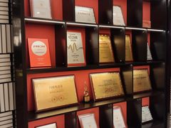 -闫府私房菜(恒隆店)