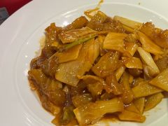 -闫府私房菜(恒隆店)