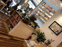 -猫的天空之城概念书店(印象城购物中心店)