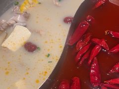 -麻田会 ·鲜活现烹·牛蛙火锅(珠江新城维家思广场店)