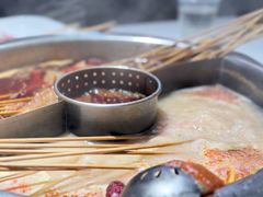 -佰人王串串香火锅(洋珠巷店)