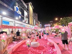 -王府井百货(中州中路店)
