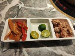 -禄婶鸡煲·打边炉