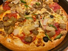 普装铁盘超级至尊比萨-必胜客(城西银泰店)